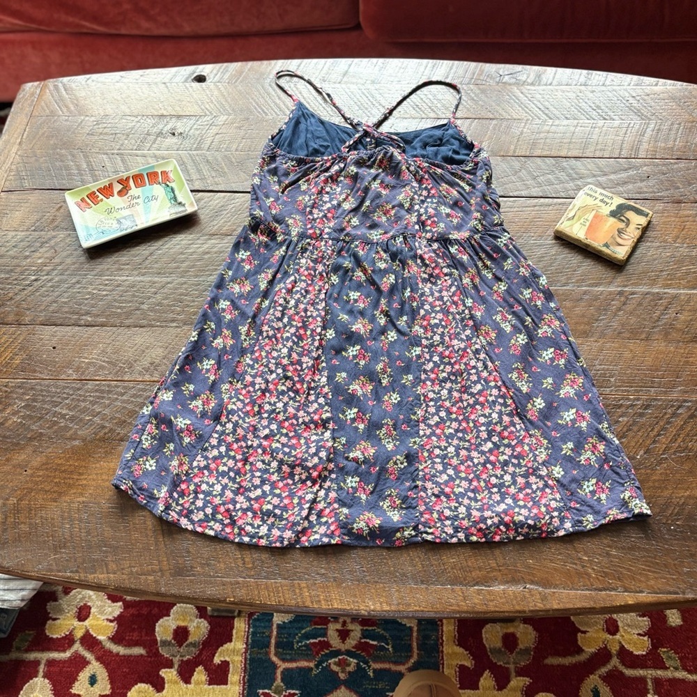 Abercrombie & Fitch Blue and Purple Ruched Tie Front Sundress - Picture 4 of 7